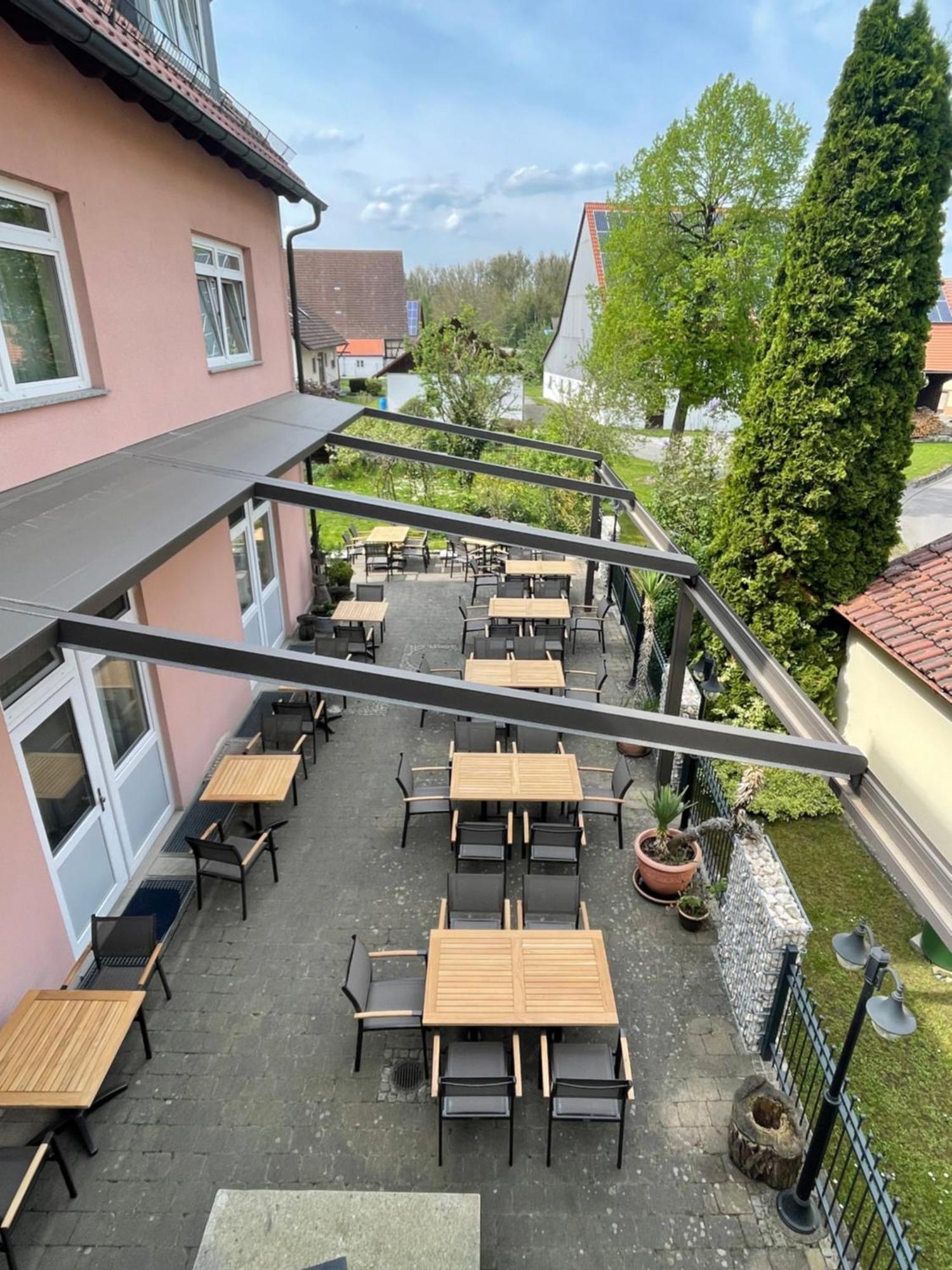 Gasthof Zum Baeren ビューラータン エクステリア 写真